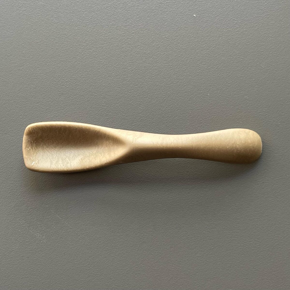 Reinforced ice-cream spoons